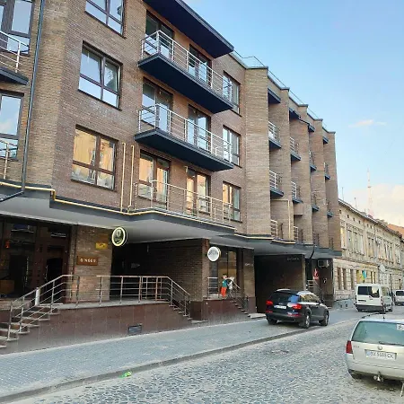 Old Apartament *