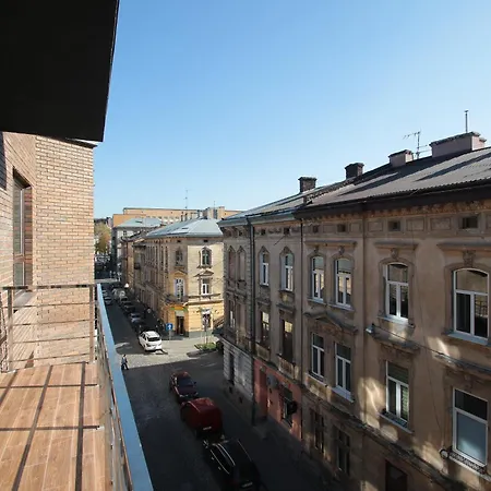 Old Apartman